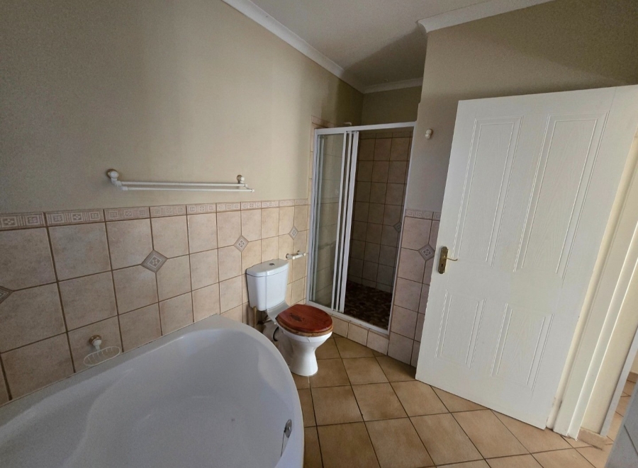 4 Bedroom Property for Sale in Dan Pienaar Free State